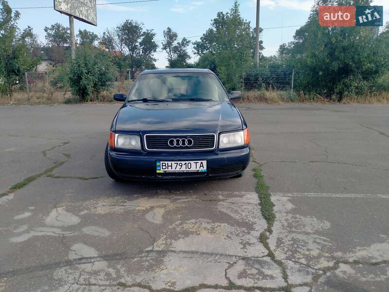 Audi 100 (1993)