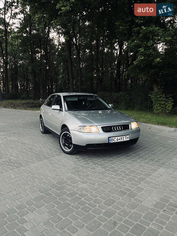 Audi A3 (2001)