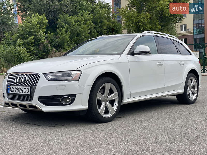 Audi A4 allroad (2015)