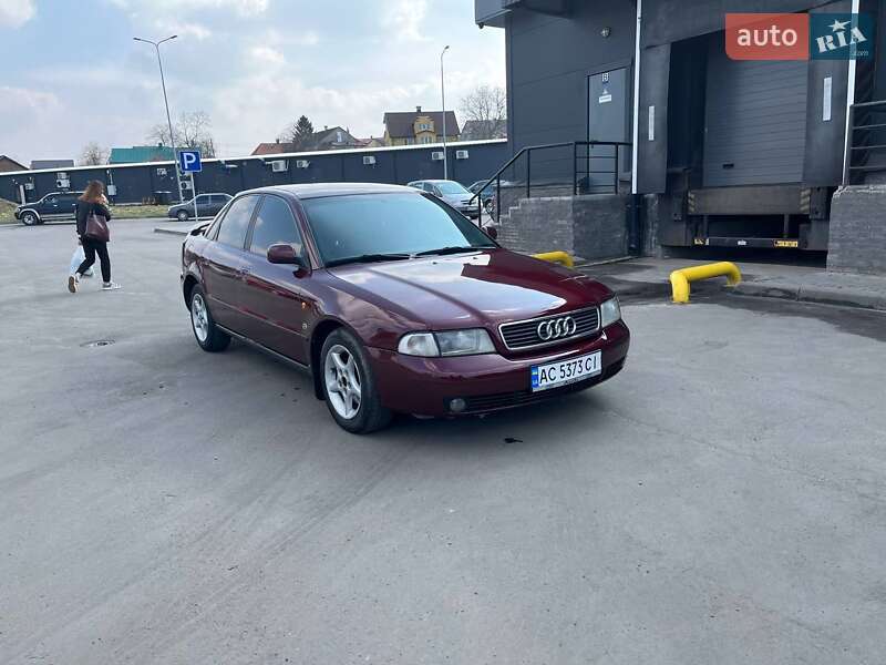 Audi A4 (1997)