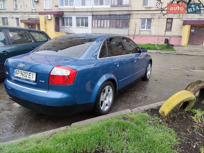 Audi A4 (2000)