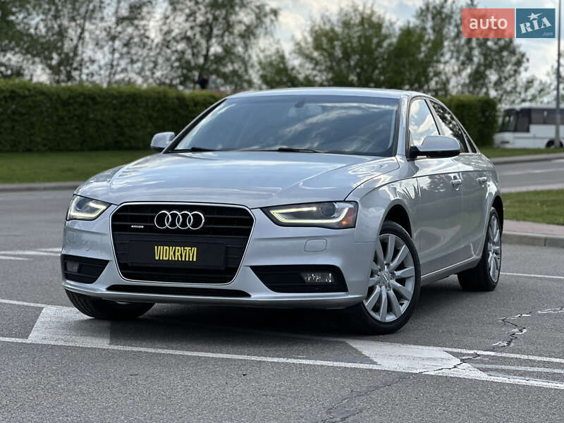 Audi A4 (2012)