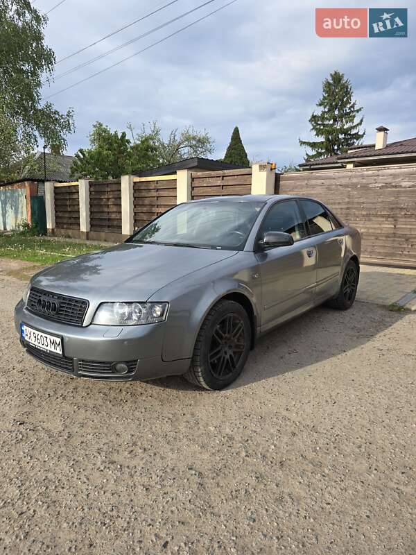 Audi A4 (2002)