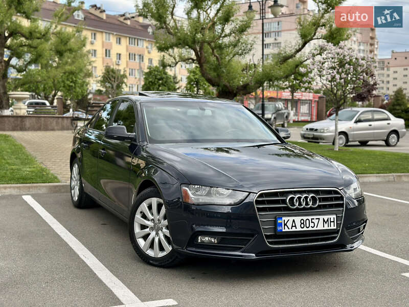 Audi A4 (2012)