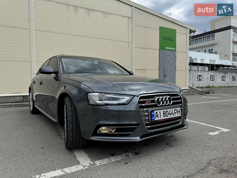 Audi A4 (2014)