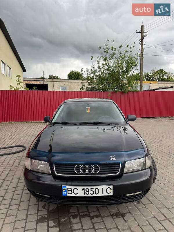 Audi A4 (1996)