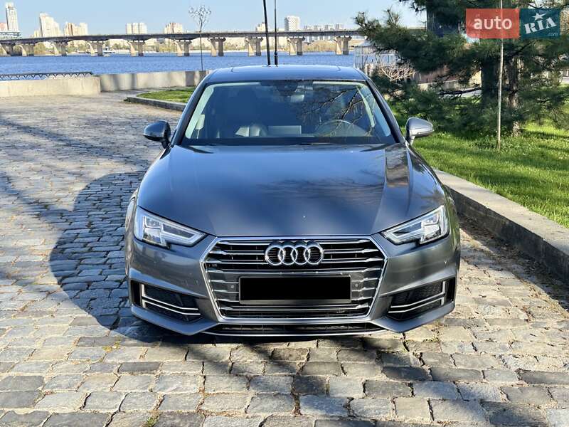 Audi A4 (2017)