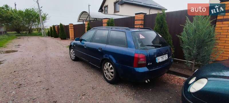 Audi A4 (2000)