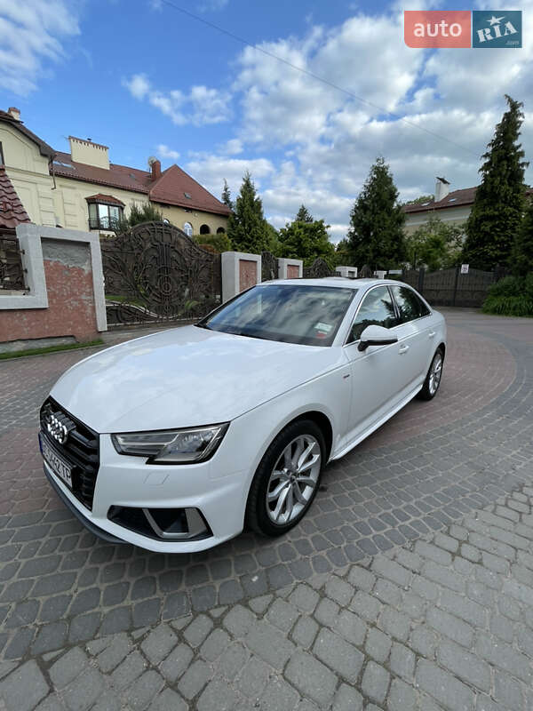 Audi A4 (2019)
