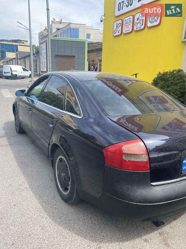 Audi A6 (1998)