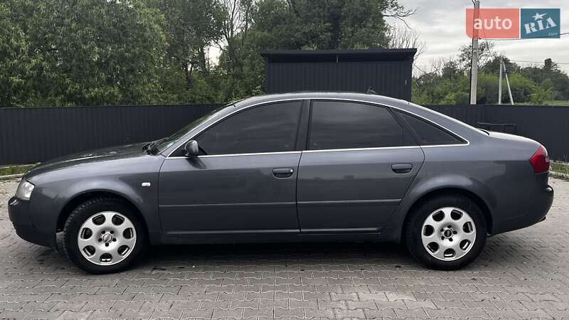 Audi A6 (2004)