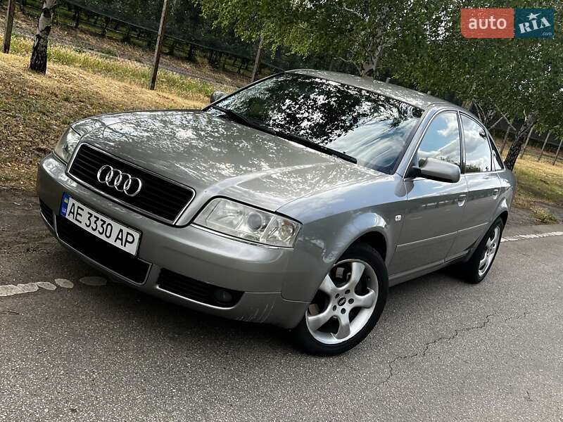 Audi A6 (2003)