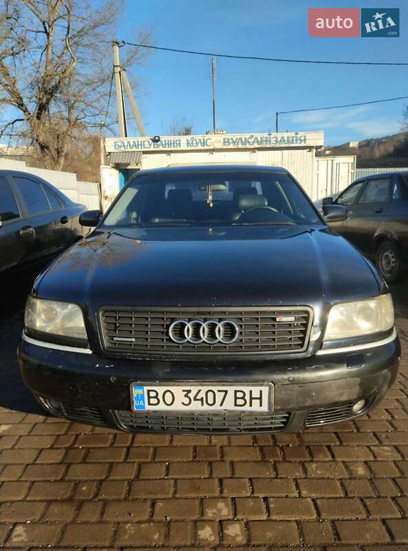 Audi A8 (1999)