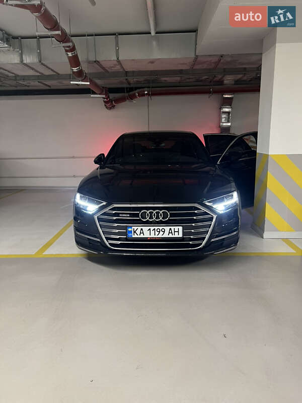 Audi A8 (2021)