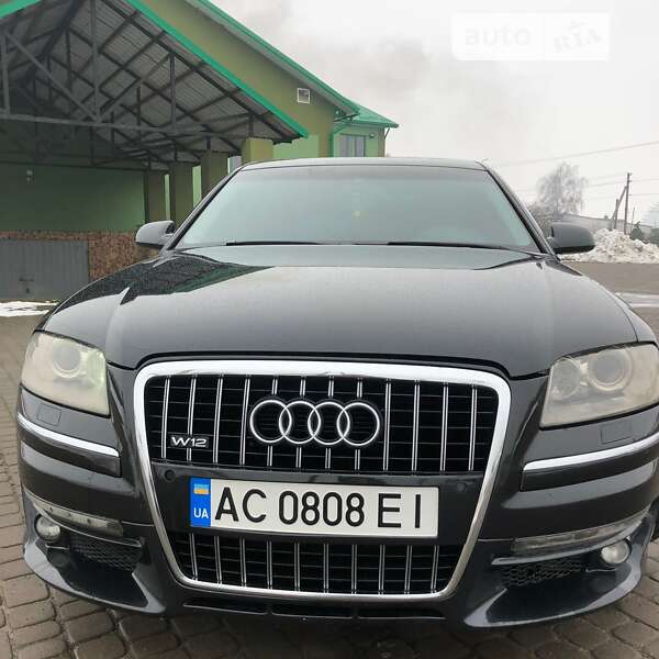 Audi A8 (2004)