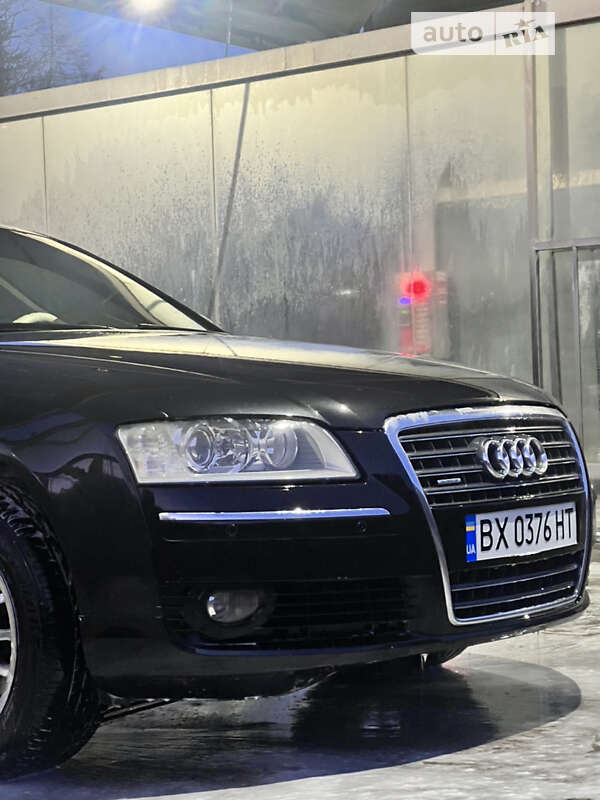 Audi A8 (2004)