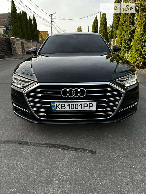 Audi A8 (2021)