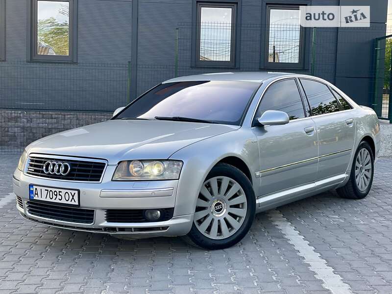 Audi A8 (2004)