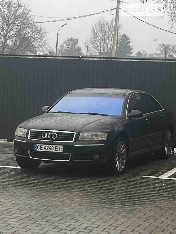 Audi A8 (2004)