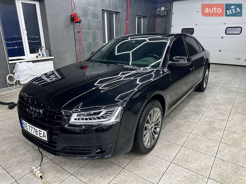 Audi A8 (2015)