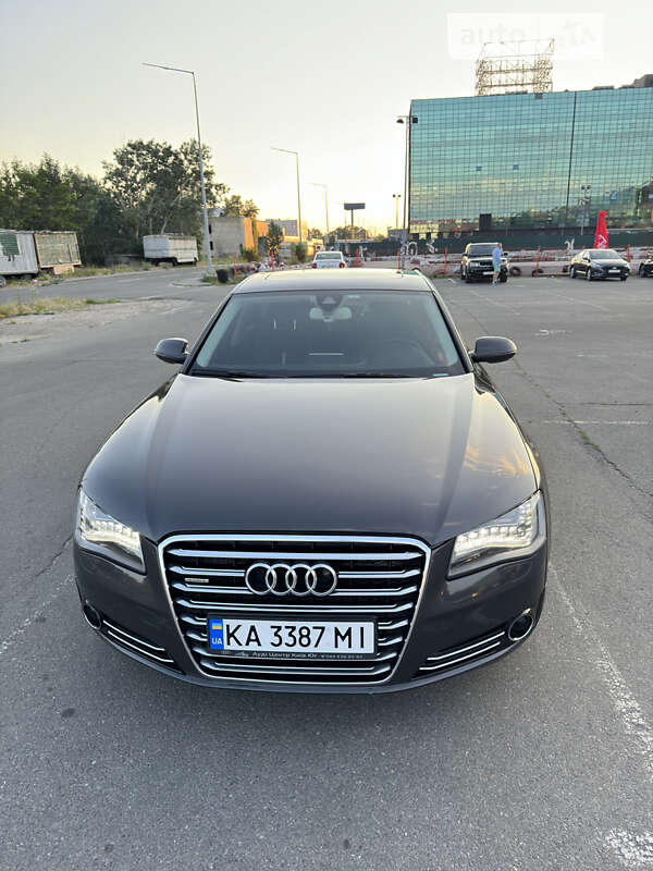 Audi A8 (2011)