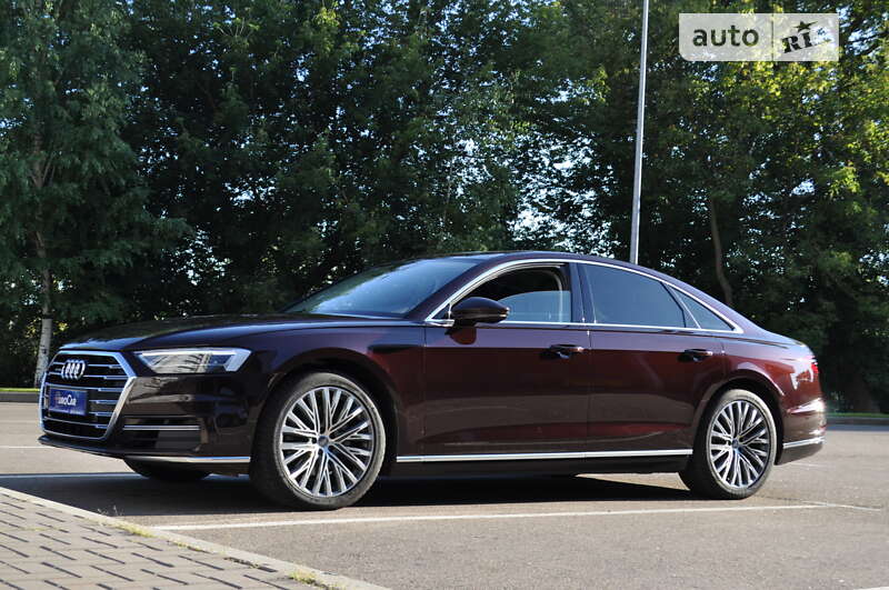 Audi A8 (2020)