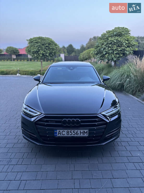 Audi A8 (2021)