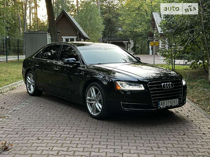 Audi A8 (2017)