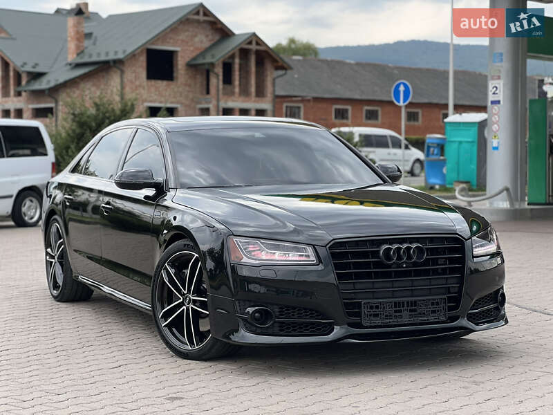 Audi A8 (2016)