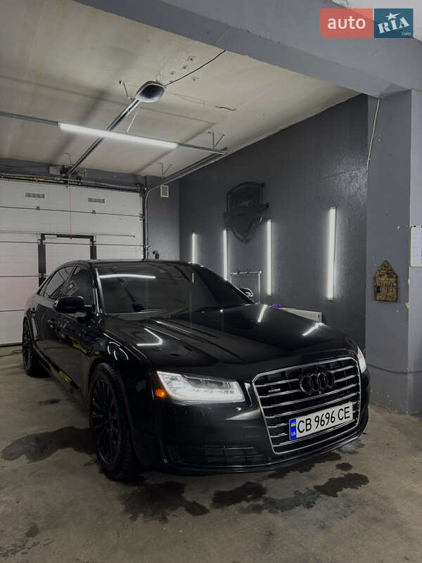 Audi A8 (2016)
