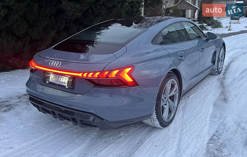Audi E-tron gt (2022)