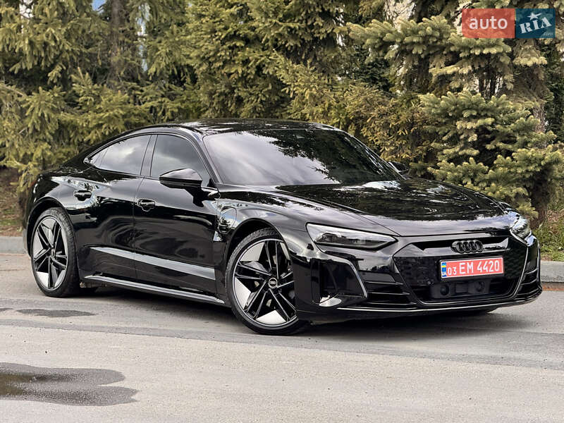 Audi E-tron gt (2021)