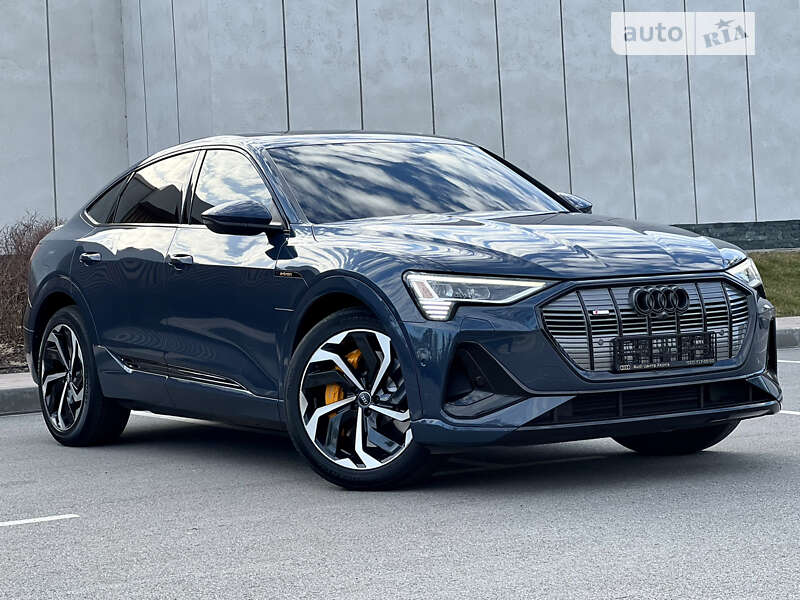 Audi E-tron (2020)