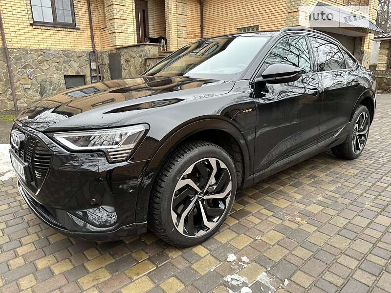 Audi E-tron (2020)