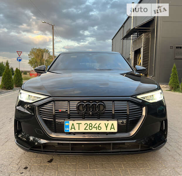 Audi E-tron (2019)