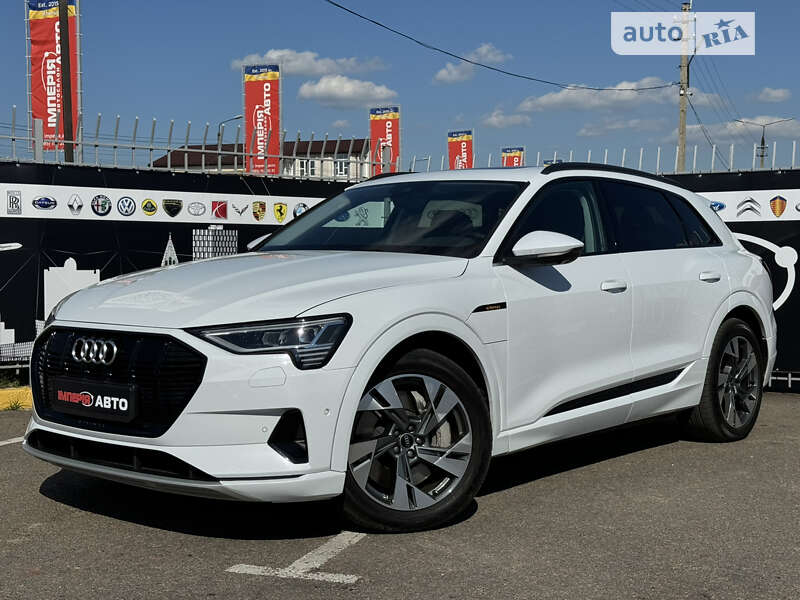 Audi E-tron (2020)