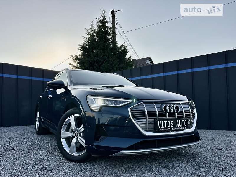 Audi E-tron (2020)