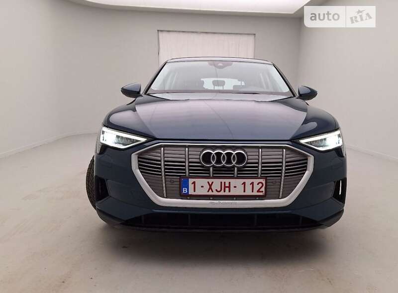 Audi E-tron (2019)