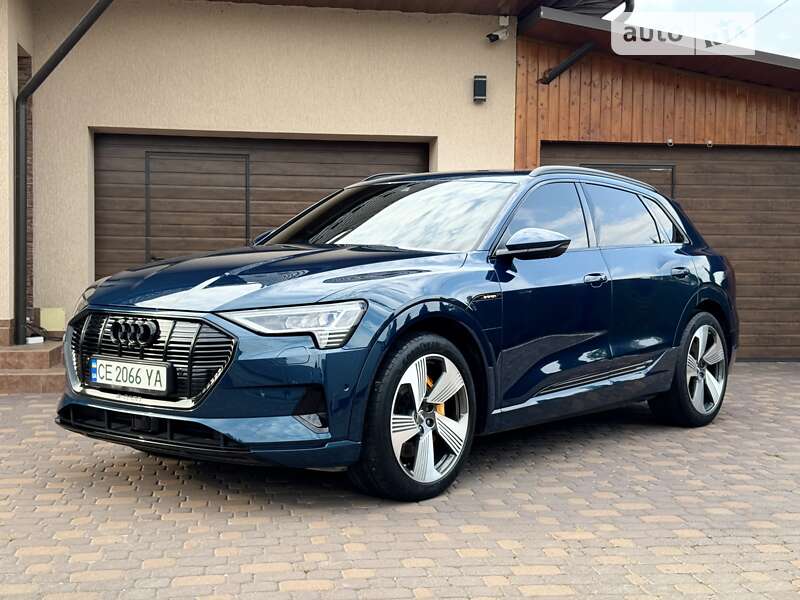 Audi E-tron (2018)