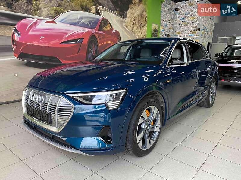 Audi E-tron (2020)