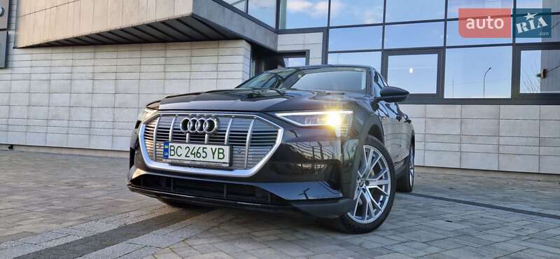 Audi E-tron (2020)