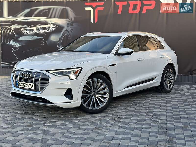 Audi E-tron (2019)