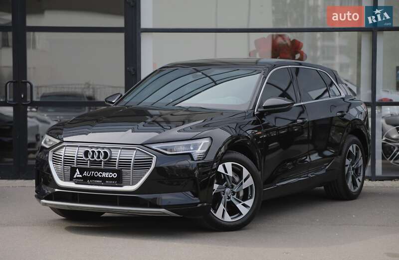 Audi E-tron (2020)
