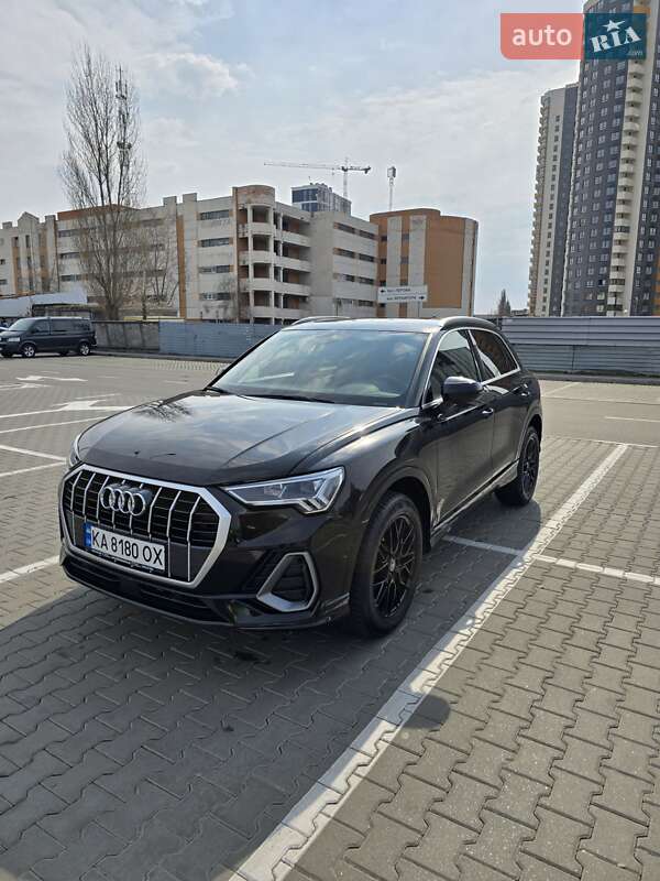 Audi Q3 (2019)
