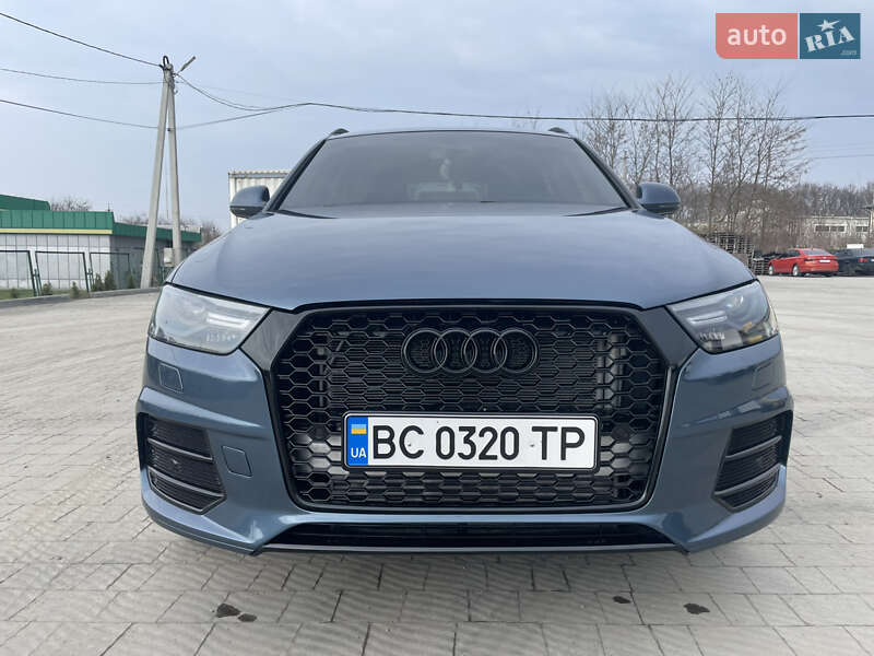 Audi Q3 (2016)