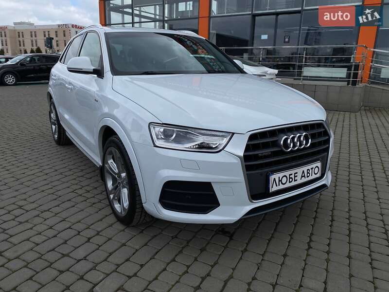 Audi Q3 (2015)