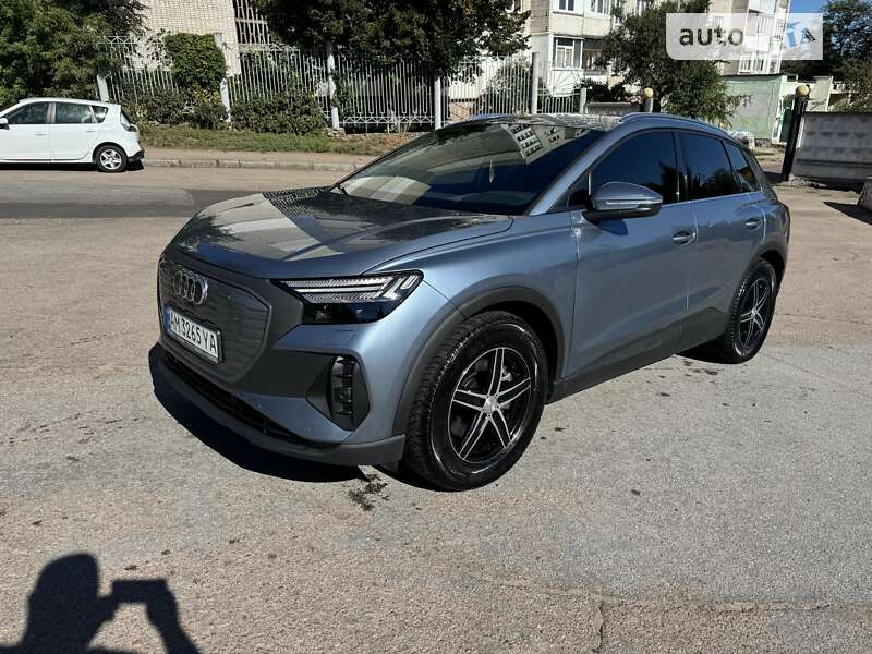 Audi Q4 e-tron (2022)
