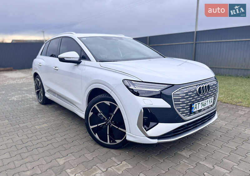 Audi Q4 e-tron (2023)
