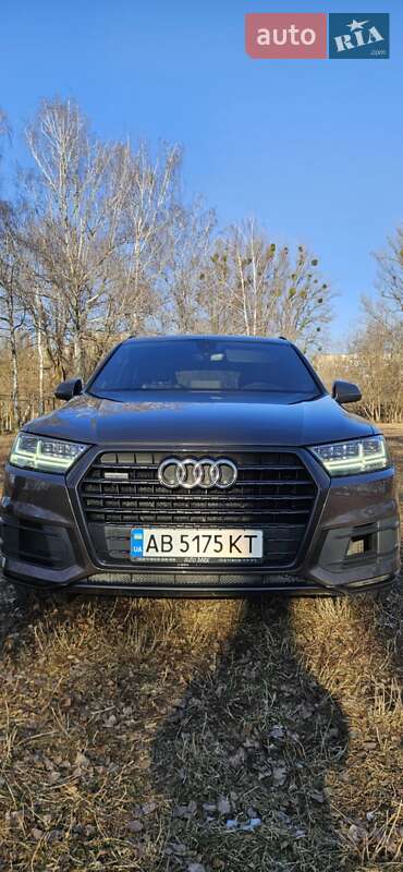 Audi Q7 (2016)