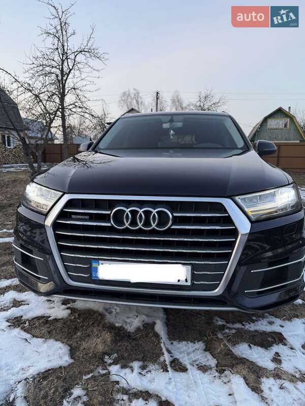 Audi Q7 (2015)